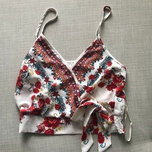 Precious floral print crop top